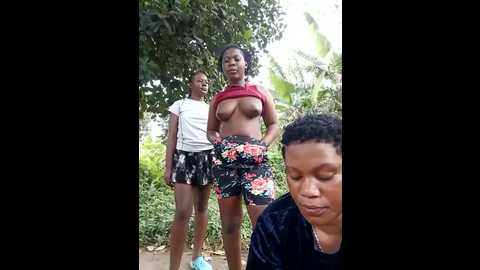 Media: broan_me Stripchat 2024-12-11 12:21:00