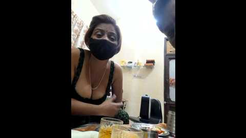 decent_ruhi @ stripchat on 20241211