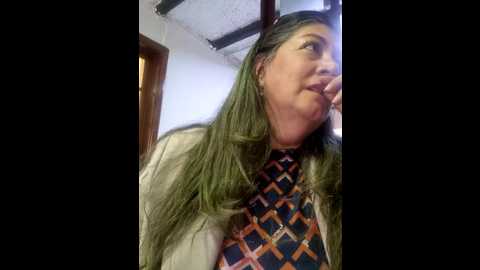 Media: emma_tour Stripchat 2024-12-11 13:56:00