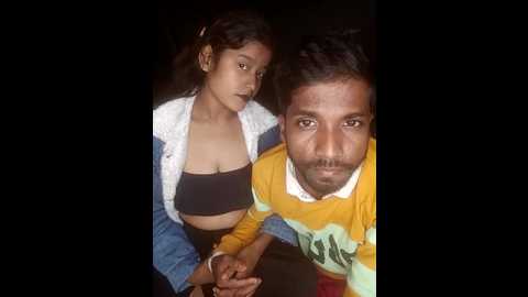 Media: indian_couple3 Stripchat 2024-12-11 15:38:00