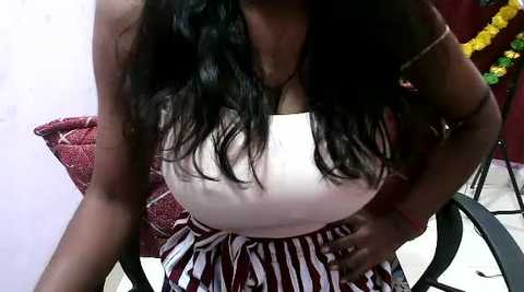 laali90 @ stripchat on 20241211