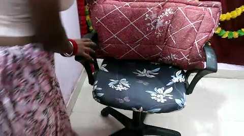 laali90 @ stripchat on 20241211