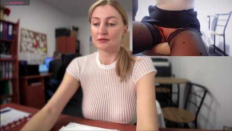 Media: legslong Stripchat 2024-12-11 13:01:00