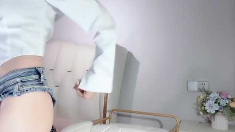 Media: lvy_w Stripchat 2024-12-11 12:55:00