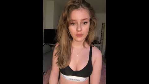 Media: maribelriver Stripchat 2024-12-11 14:30:00