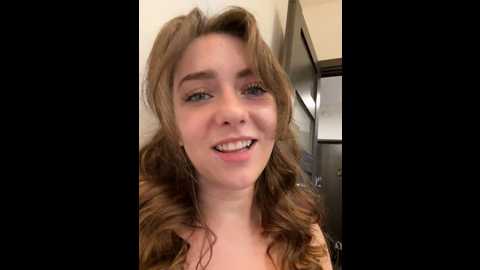 Media: mariid Stripchat 2024-12-11 07:40:00