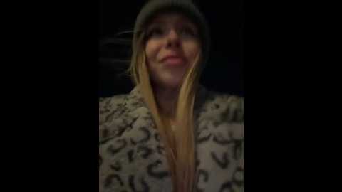mur_girl @ stripchat on 20241211