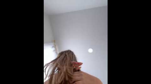 Media: naughty__angel Stripchat 2024-12-11 15:30:00