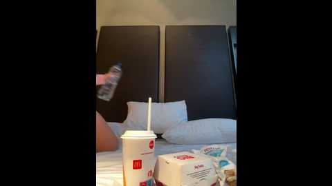 Media: streetdoll Stripchat 2024-12-11 08:21:00