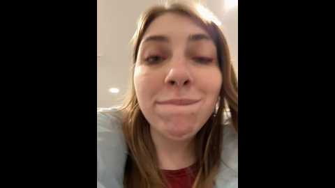 Media: sunny___bunny Stripchat 2024-12-11 17:34:00