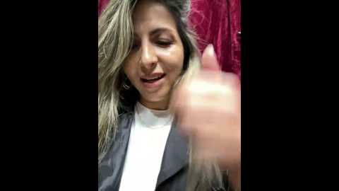 Media: _abril_office1 Stripchat 2024-12-12 20:25:00