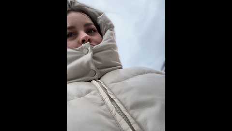 Media: angelinateller Stripchat 2024-12-12 05:46:00
