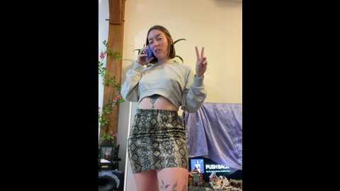 Media: daisy_michto_officiel Stripchat 2024-12-12 15:58:00