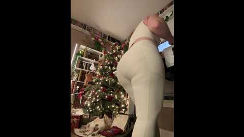 Media: gingersnap33 Stripchat 2024-12-12 03:26:00