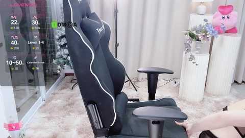Media: happy_kitty Stripchat 2024-12-12 17:02:00
