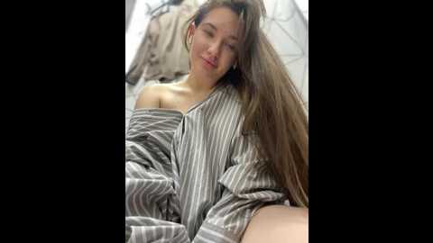 holly_molii @ stripchat on 20241212