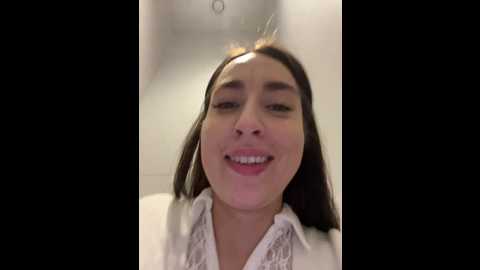 Media: holly_play Stripchat 2024-12-12 15:32:00