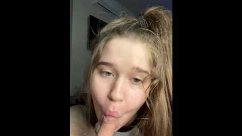 Media: hornygirlh Stripchat 2024-12-12 00:19:00
