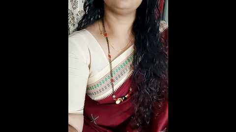 Media: indian_desi_wife Stripchat 2024-12-12 02:13:00