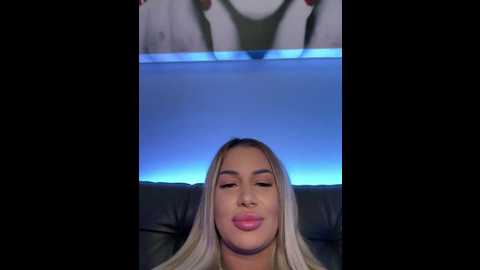 Media: kirstievegas Stripchat 2024-12-12 19:10:00