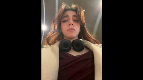 Media: lily__belle Stripchat 2024-12-12 18:50:00