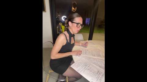 Media: lola_tentatiion Stripchat 2024-12-12 20:35:00