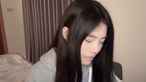 qaz42799 @ stripchat on 20241212