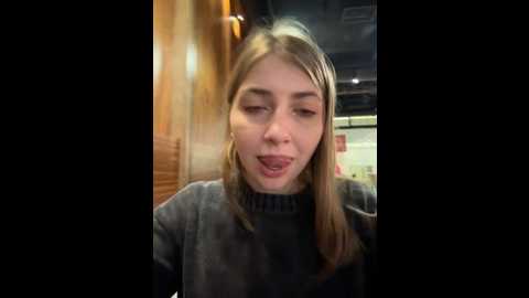 Media: sunny___bunny Stripchat 2024-12-12 15:14:00