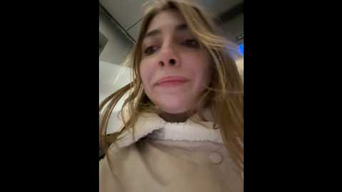 Media: sunny___bunny Stripchat 2024-12-12 15:59:00