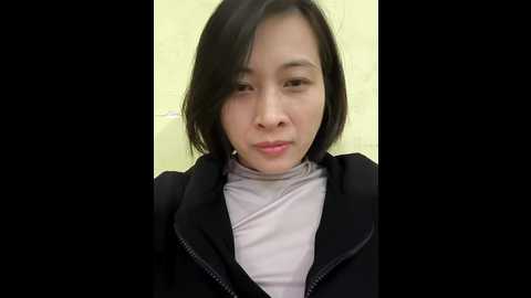 Media: sweets24 Stripchat 2024-12-12 15:25:00
