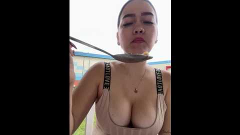 Media: danielavegax Stripchat 2024-12-13 15:26:00