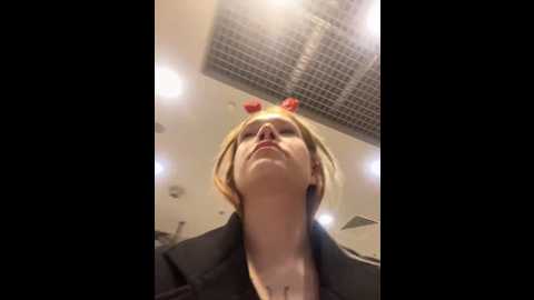 Media: honey___hot Stripchat 2024-12-13 14:10:00