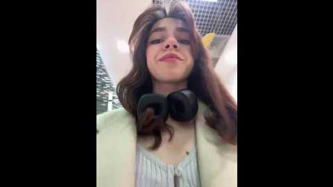 Media: lily__belle Stripchat 2024-12-13 14:04:00