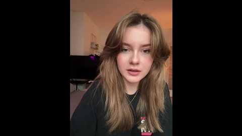 Media: maribelriver Stripchat 2024-12-13 12:10:00