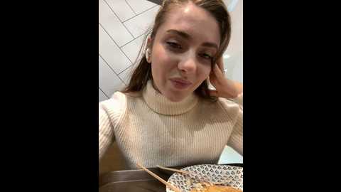 Media: mariid Stripchat 2024-12-13 07:22:00
