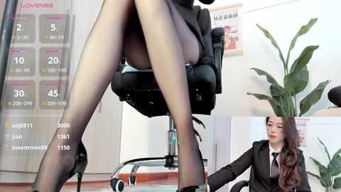 Media: oo_kaixin_oo Stripchat 2024-12-13 03:11:00