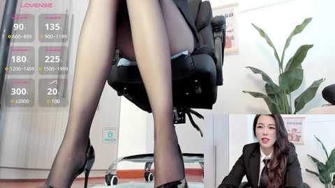 Media: oo_kaixin_oo Stripchat 2024-12-13 03:48:00