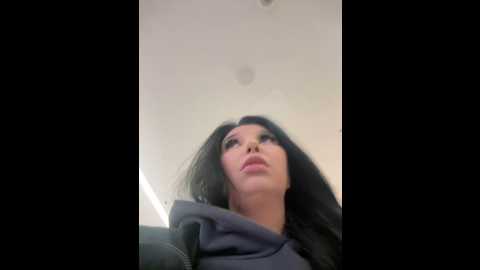 Media: tisha_busty Stripchat 2024-12-13 14:26:00