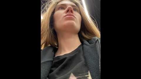 Media: valenciashock Stripchat 2024-12-13 07:44:00