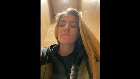 Media: valenciashock Stripchat 2024-12-13 09:21:00