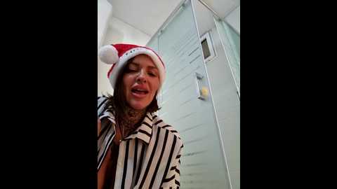 yourmommyblair @ stripchat on 20241213