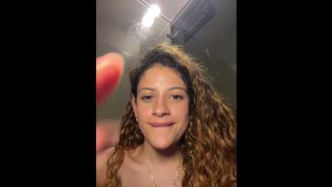 Media: alana15 Stripchat 2024-12-14 00:15:00
