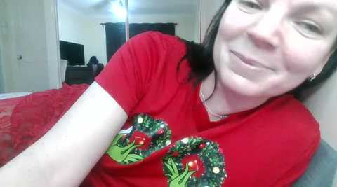 Media: aussiepeaches Stripchat 2024-12-14 11:34:00