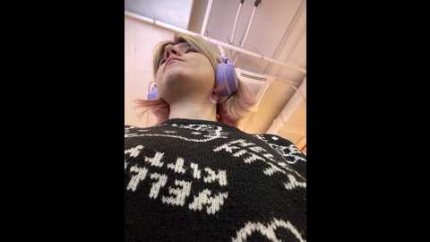 Media: baby__naughty Stripchat 2024-12-14 15:59:00