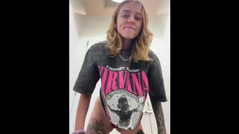 Media: enjoy_my_beauty Stripchat 2024-12-14 06:48:00