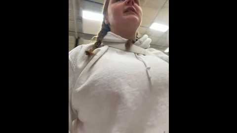 Media: gingersnap33 Stripchat 2024-12-14 21:42:00