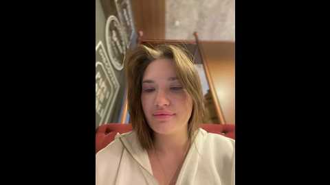 holly_molii @ stripchat on 20241214