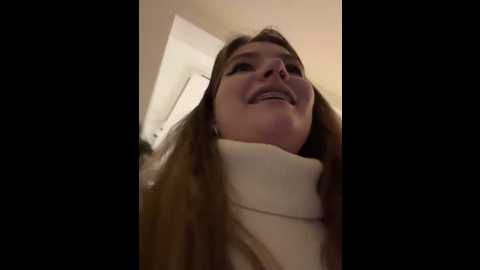 Media: holy_tereza Stripchat 2024-12-14 17:15:00