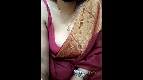 Media: kaamuk_shweta Stripchat 2024-12-14 12:54:00