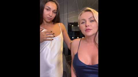 Media: keep_us_wild Stripchat 2024-12-14 06:26:00